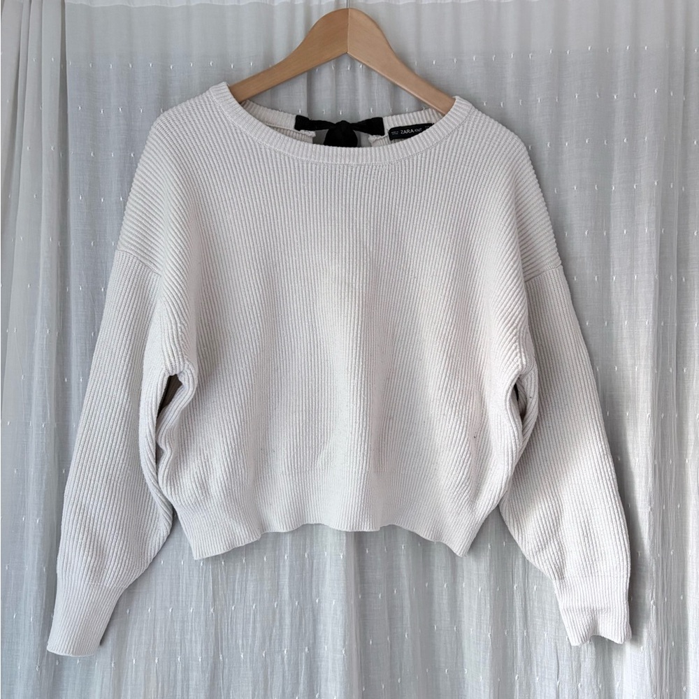 Zara Cream Crew Neck Knit Sweater